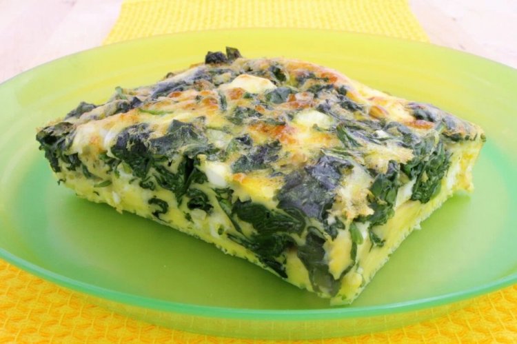 Keto kastrol se špenátem a mozzarellou