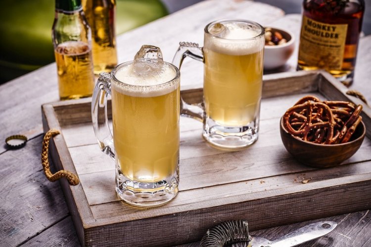 Zázvorový koktejl s pivem a whisky