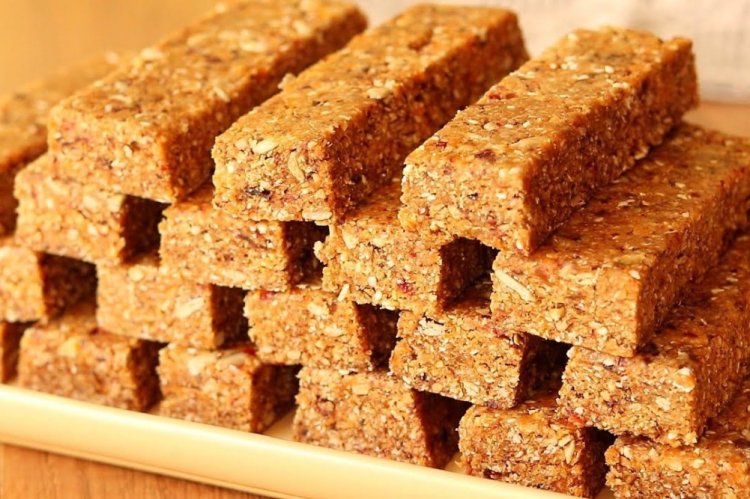 Proteinové tyčinky s vejcem v troubě