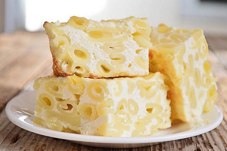 Makarony a tvarohový nákyp